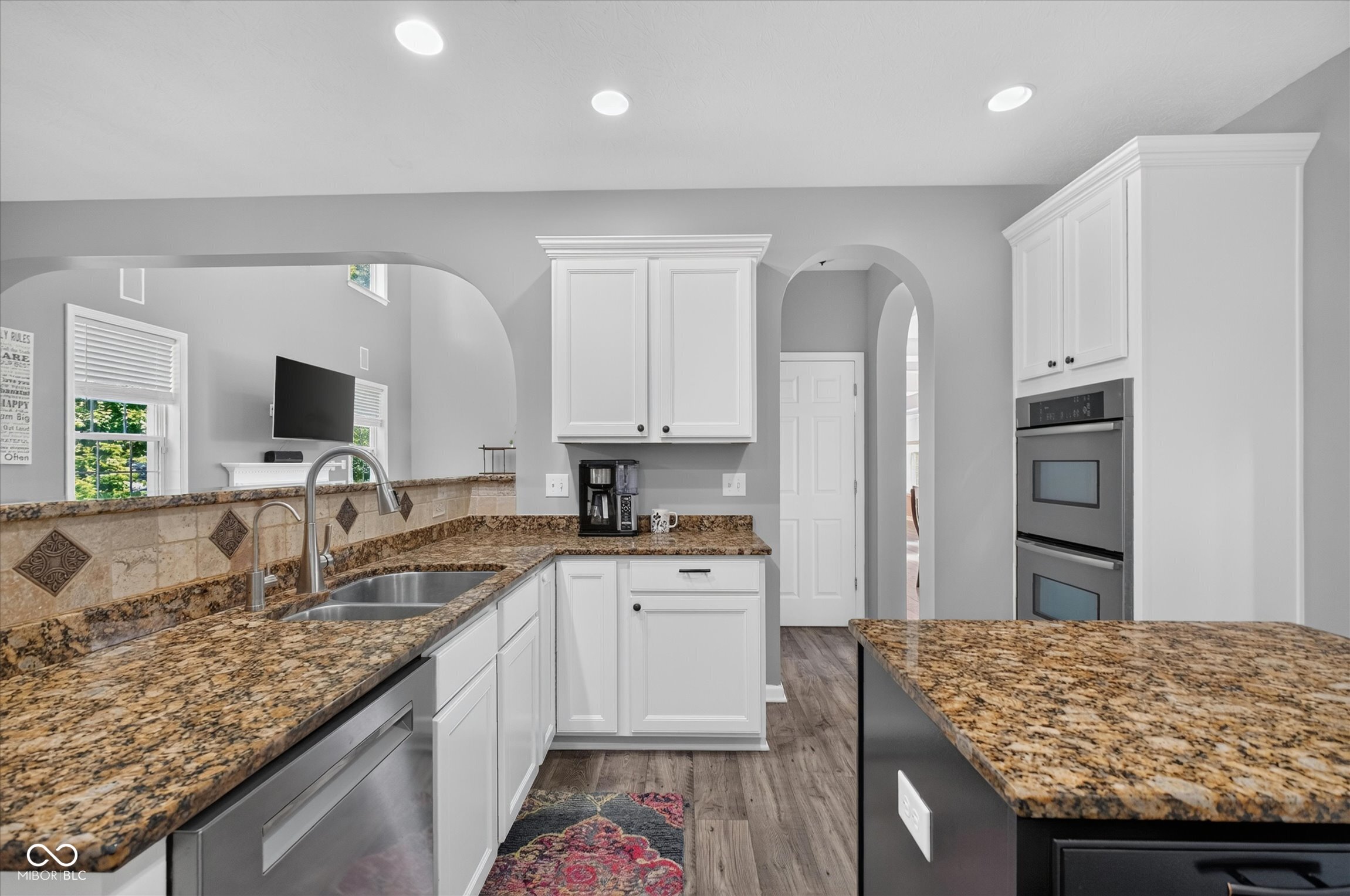 12160 Wolverton Way Fishers, IN 46037 - Photo 15 of 47