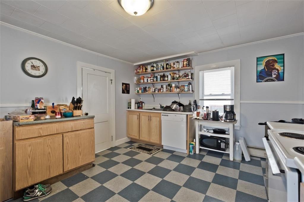 Unit 1 - 1st Floor Kitchen
