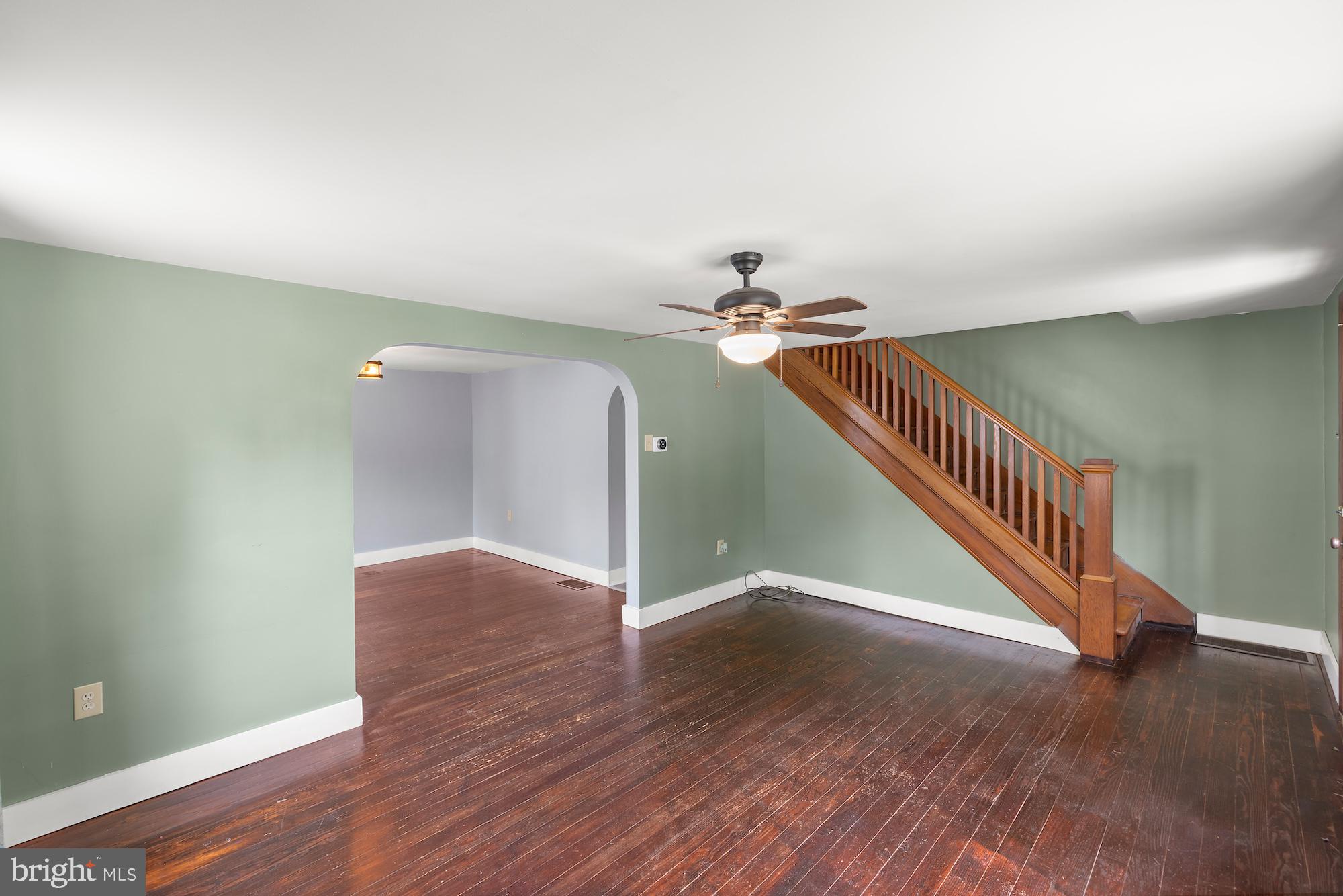 5483 Lehman Road Spring Grove, PA 17362 - Photo 7 of 40 Living Room