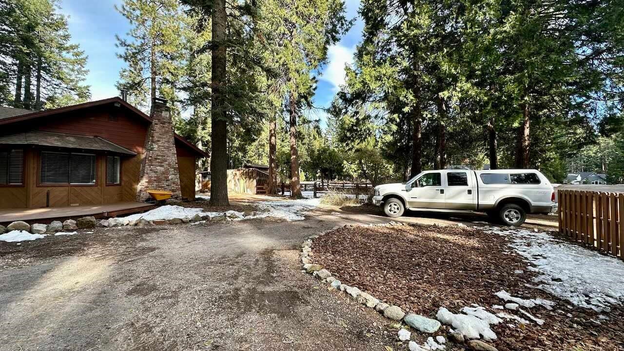 2240 Davis Place Road Mount Shasta, CA 96067 - Photo 22 of 35 Gallery Image 22