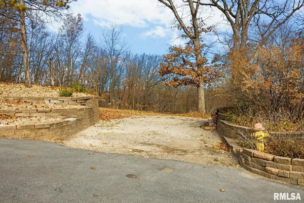 $260,000 | 0 North Skyline Drive, Peoria, IL 61614
