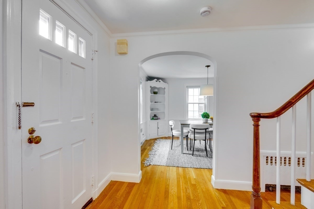 29 Parker Road Needham, MA 02494 - Photo 6 of 42