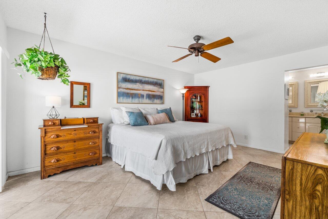 6458 Sweet Maple Lane Boca Raton, FL 33433 - Photo 18 of 32 022-6458SweetMapleLane-BocaRaton-FL-3343