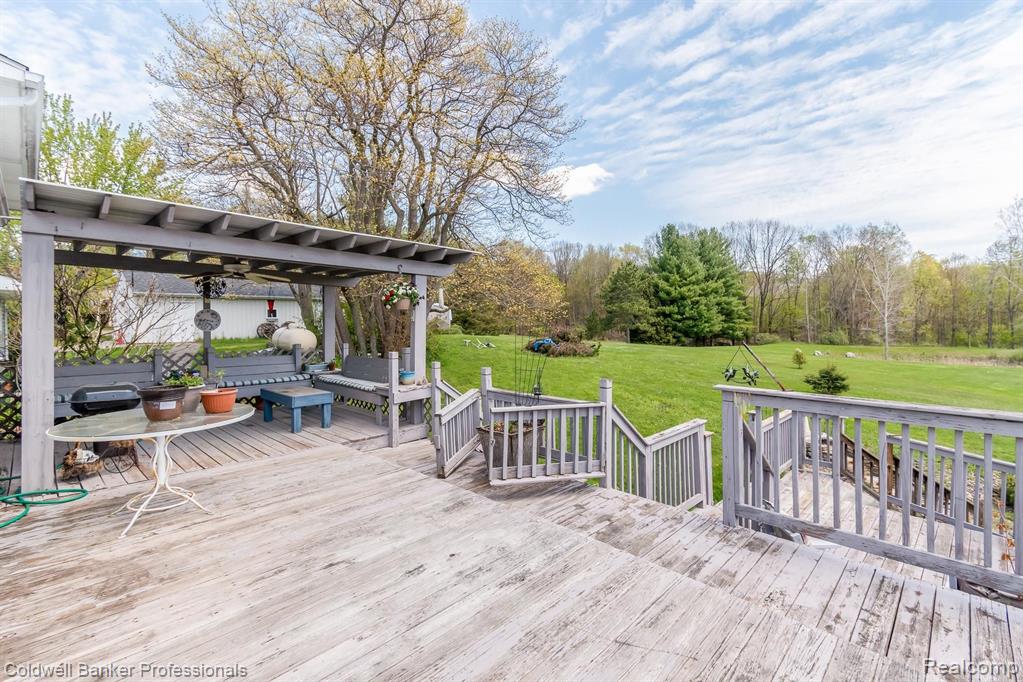 2173 Bray Road Attica, MI 48412 - Photo 21 of 39