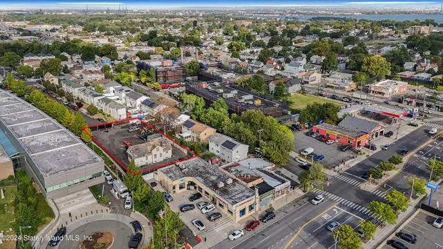 $1,250,000 | 964 Richmond Avenue | Graniteville