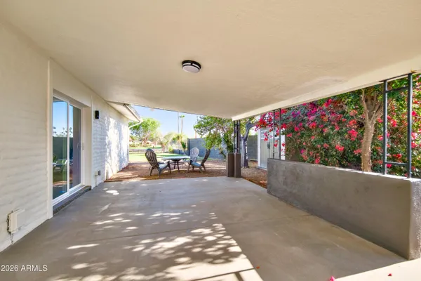 $899,900 | 2425 West Impala Circle, Mesa, AZ 85202
