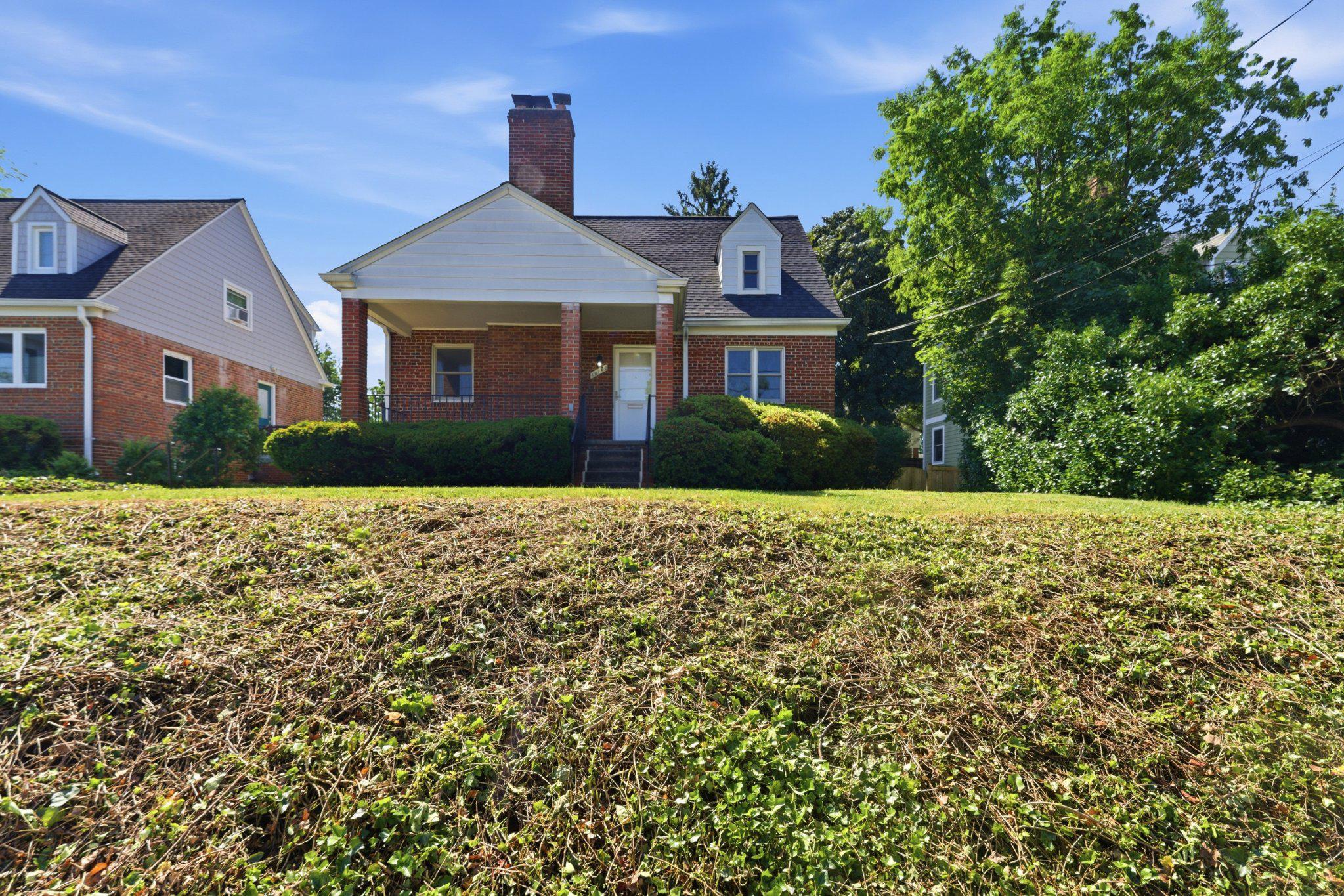 10143 Dallas Avenue Silver Spring, MD 20901 - Photo 2 of 49 Front Exterior