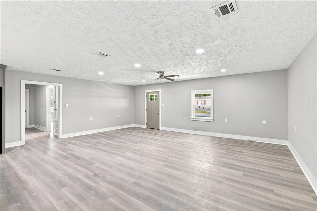 812 Alan Road Lake Charles, LA 70607 - Photo 6 of 15 Gallery Image 6