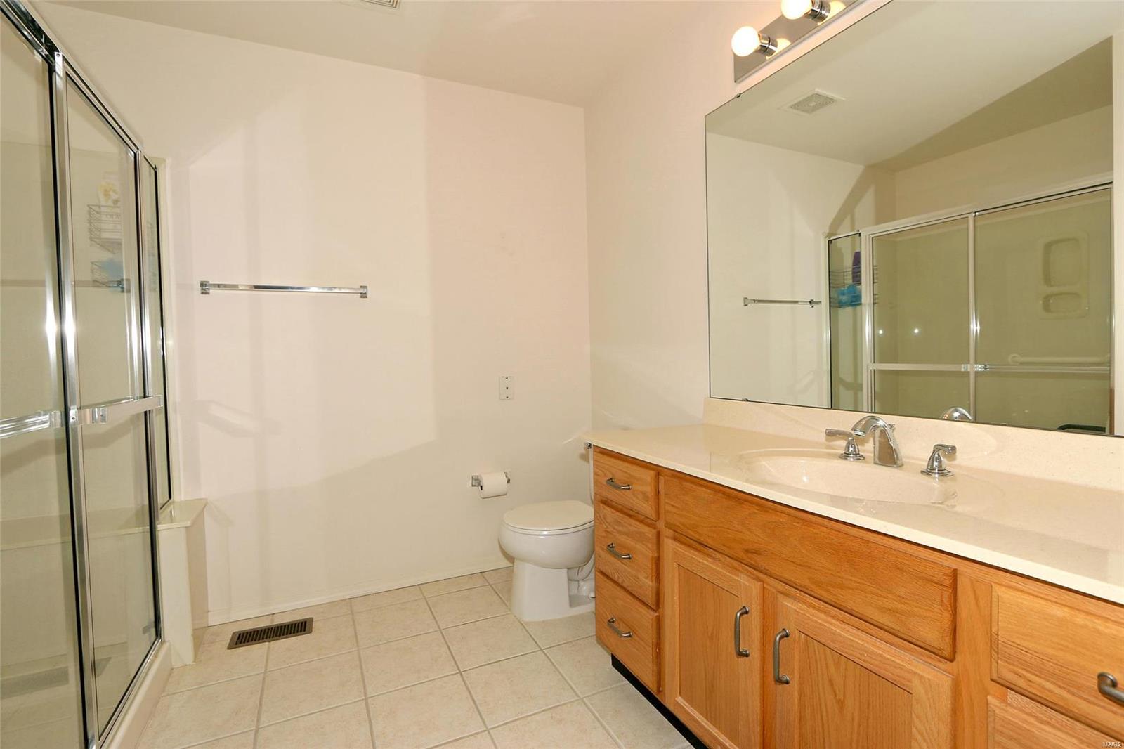 1229 Hunters Chase Drive Eureka, MO 63025 - Photo 15 of 31