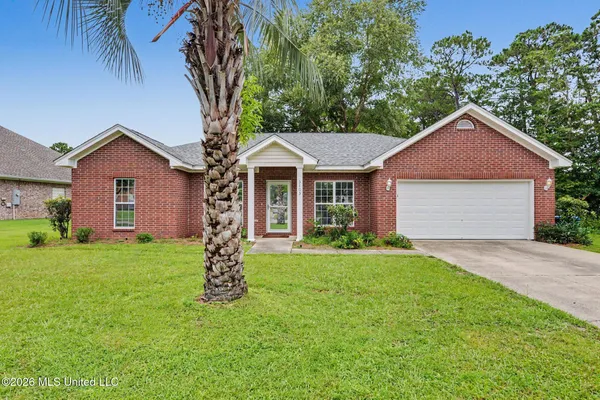 $329,000 | 3103 Shadow Wood Drive, Ocean Springs, MS 39564