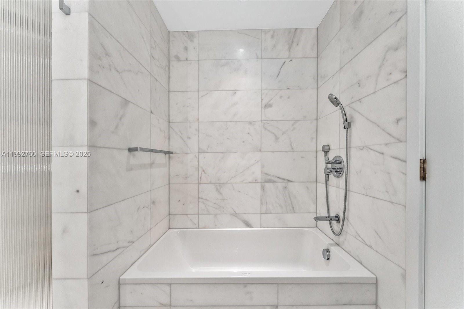 500 Alton Road, Unit 2205 Miami Beach, FL 33139 - Photo 18 of 60