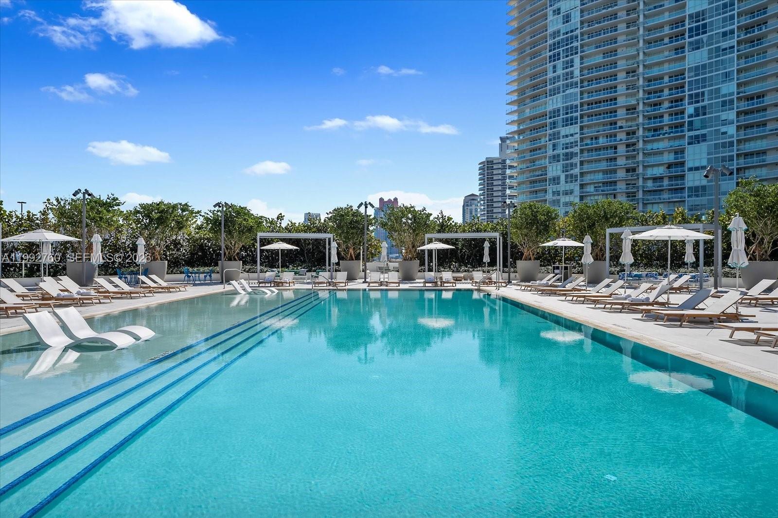 500 Alton Road, Unit 2205 Miami Beach, FL 33139 - Photo 33 of 60