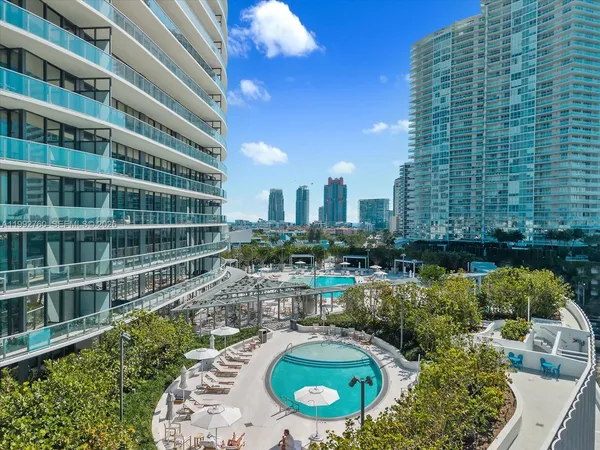 $32,500 | 500 Alton Road, Unit 2205, Miami Beach, FL 33139