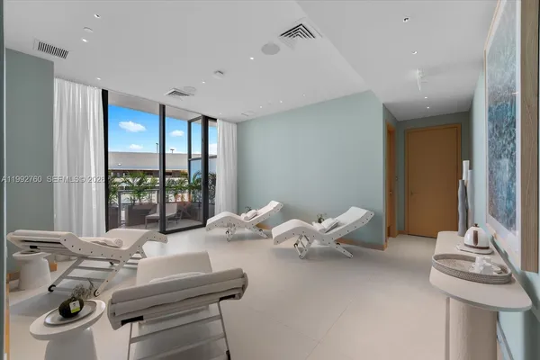 $32,500 | 500 Alton Road, Unit 2205, Miami Beach, FL 33139