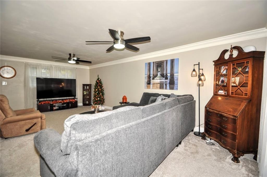 233 McConnell Road Canonsburg, PA 15317 - Photo 11 of 36 Gallery Image 11