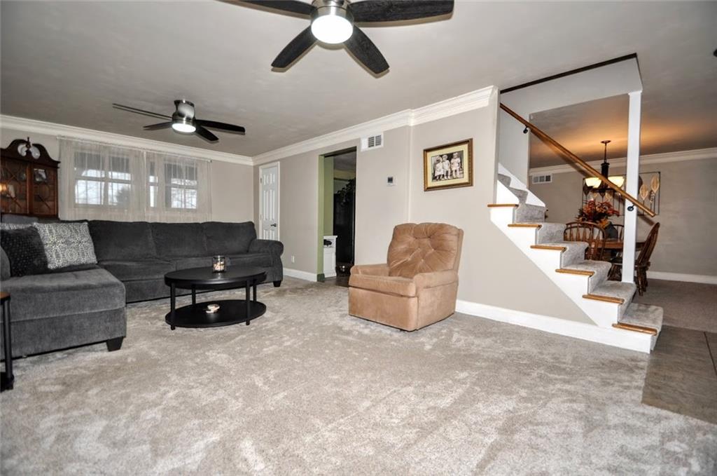233 McConnell Road Canonsburg, PA 15317 - Photo 8 of 36 Gallery Image 8