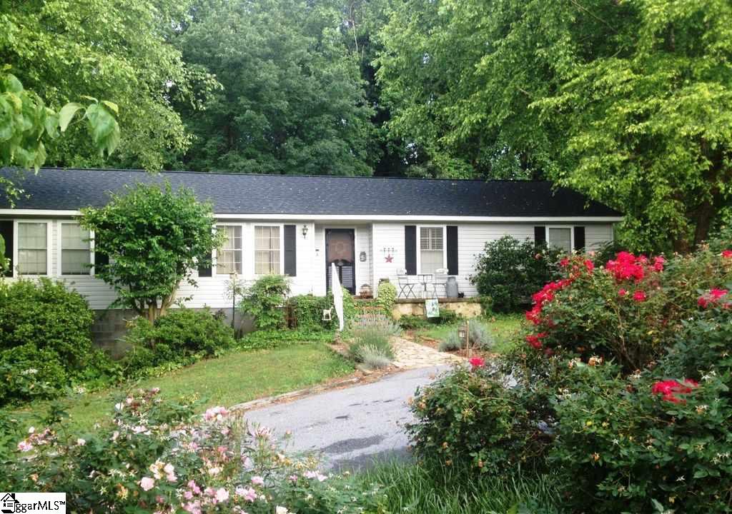 628 Little Texas Road Travelers Rest, SC 29690 - Photo 1 of 21 Gallery Image 1