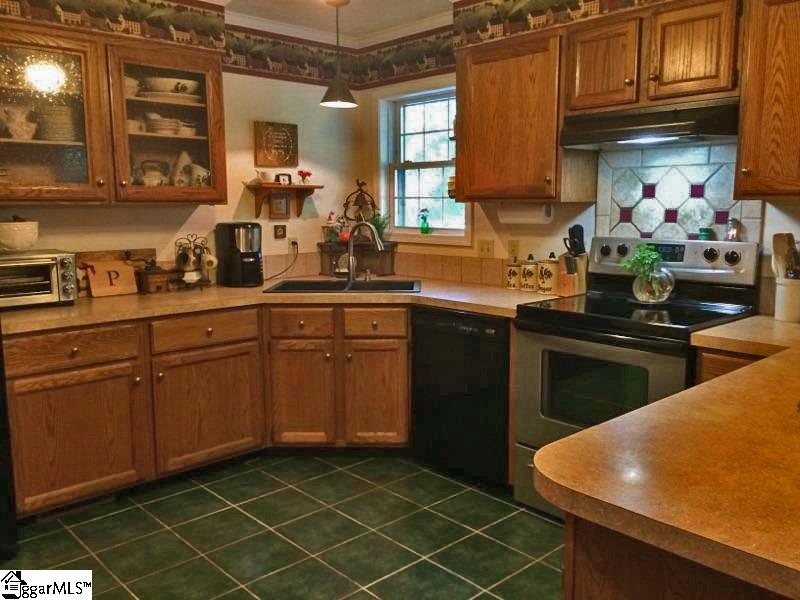 628 Little Texas Road Travelers Rest, SC 29690 - Photo 8 of 21 Gallery Image 8