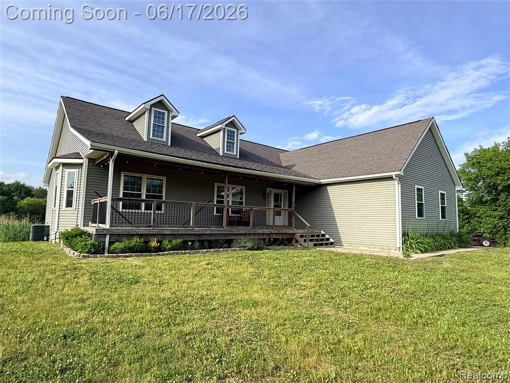 2543 Greenwood Road Lapeer, MI 48446 - Photo 2 of 35