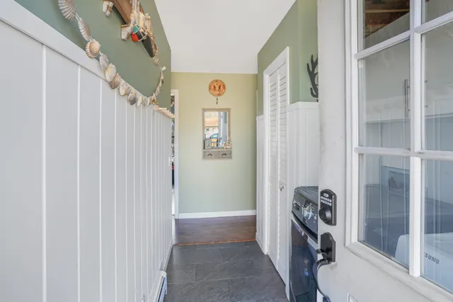 a view of walk in closet