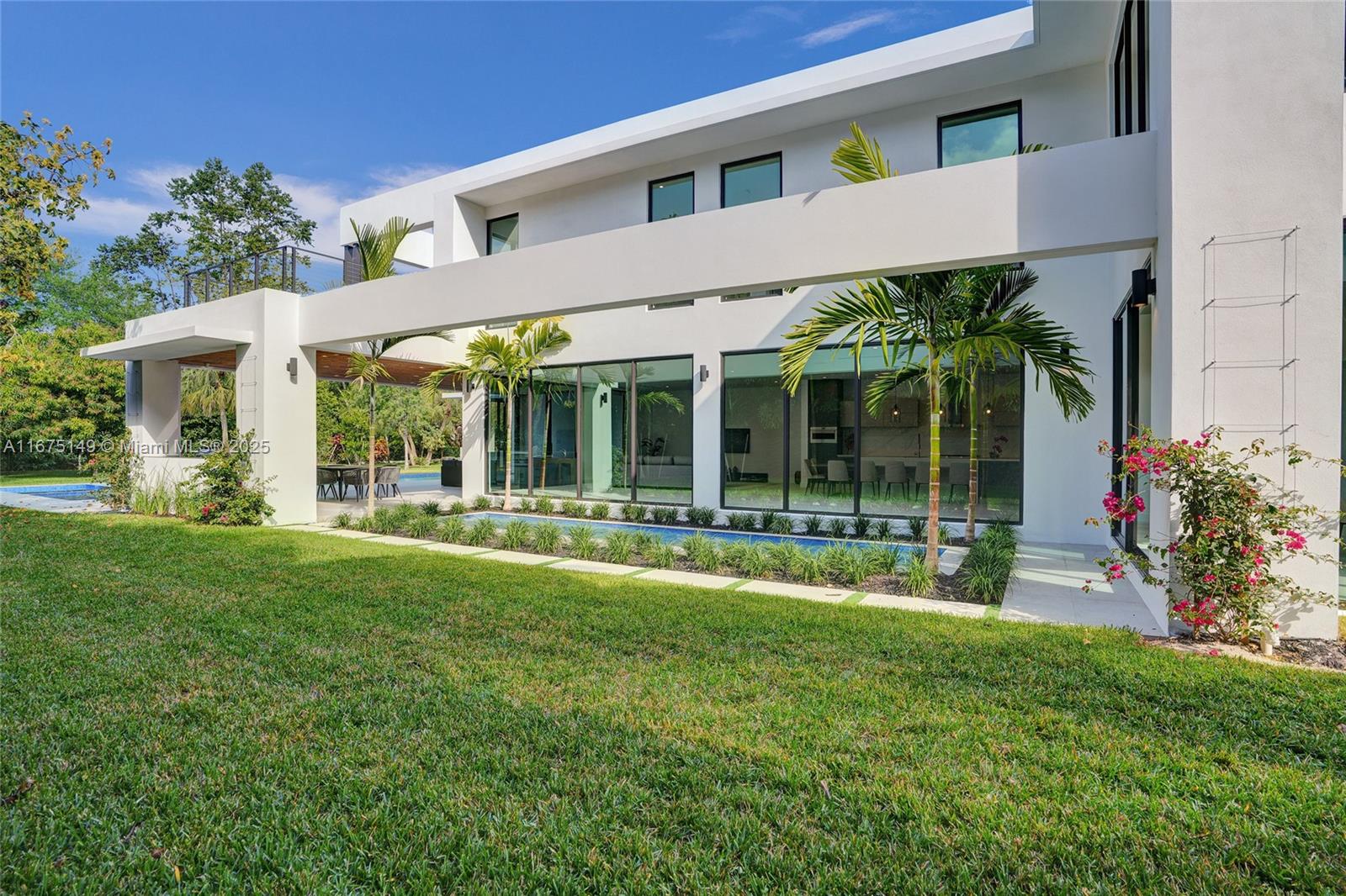 6350 Southwest 112th Street Pinecrest, FL 33156 - Photo 38 of 88 Fountain