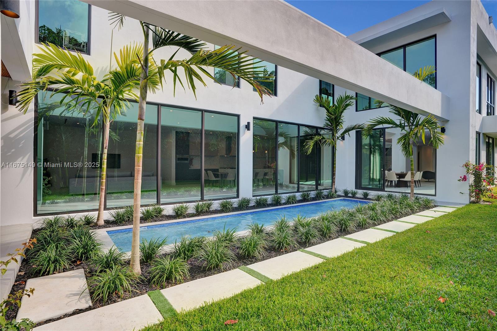 6350 Southwest 112th Street Pinecrest, FL 33156 - Photo 39 of 88 Fountain