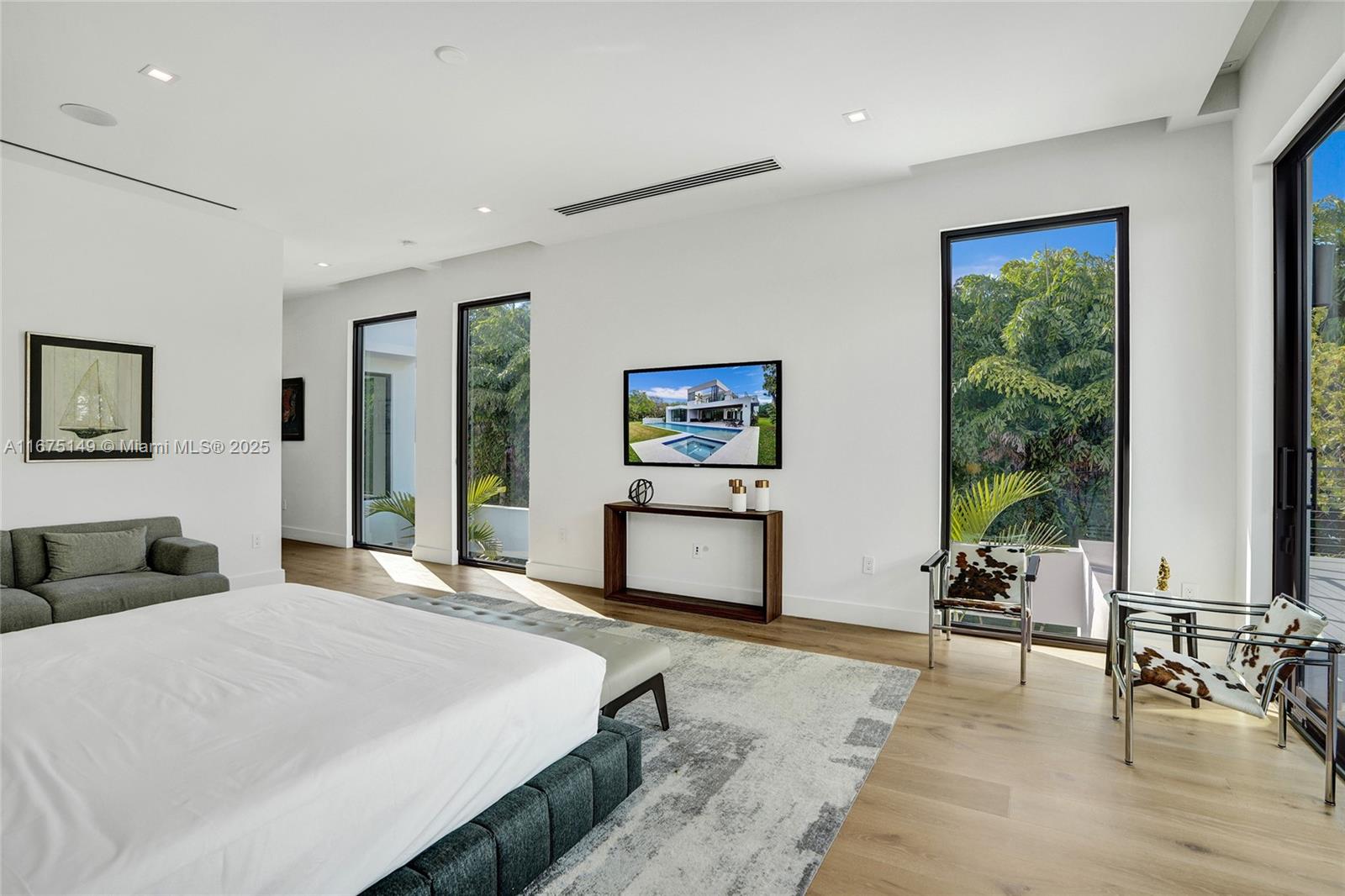 6350 Southwest 112th Street Pinecrest, FL 33156 - Photo 47 of 88 Master Bedroom