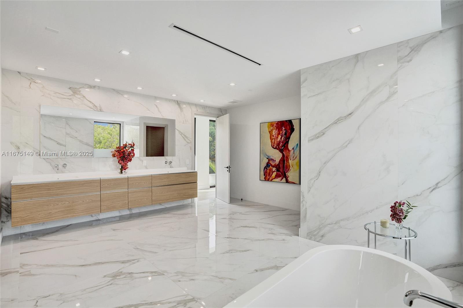 6350 Southwest 112th Street Pinecrest, FL 33156 - Photo 57 of 88 Master bathroom