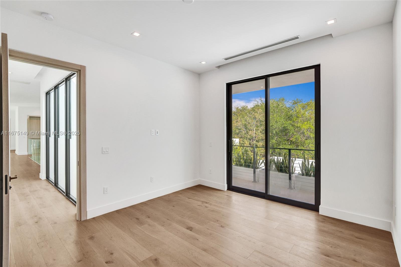 6350 Southwest 112th Street Pinecrest, FL 33156 - Photo 63 of 88 Bedroom #2 (2nd floor)