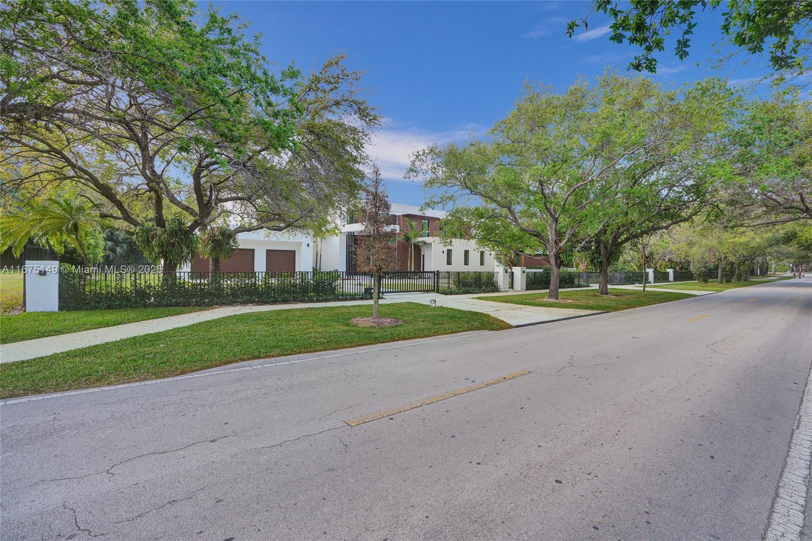 6350 Southwest 112th Street Pinecrest, FL 33156 - Photo 85 of 88