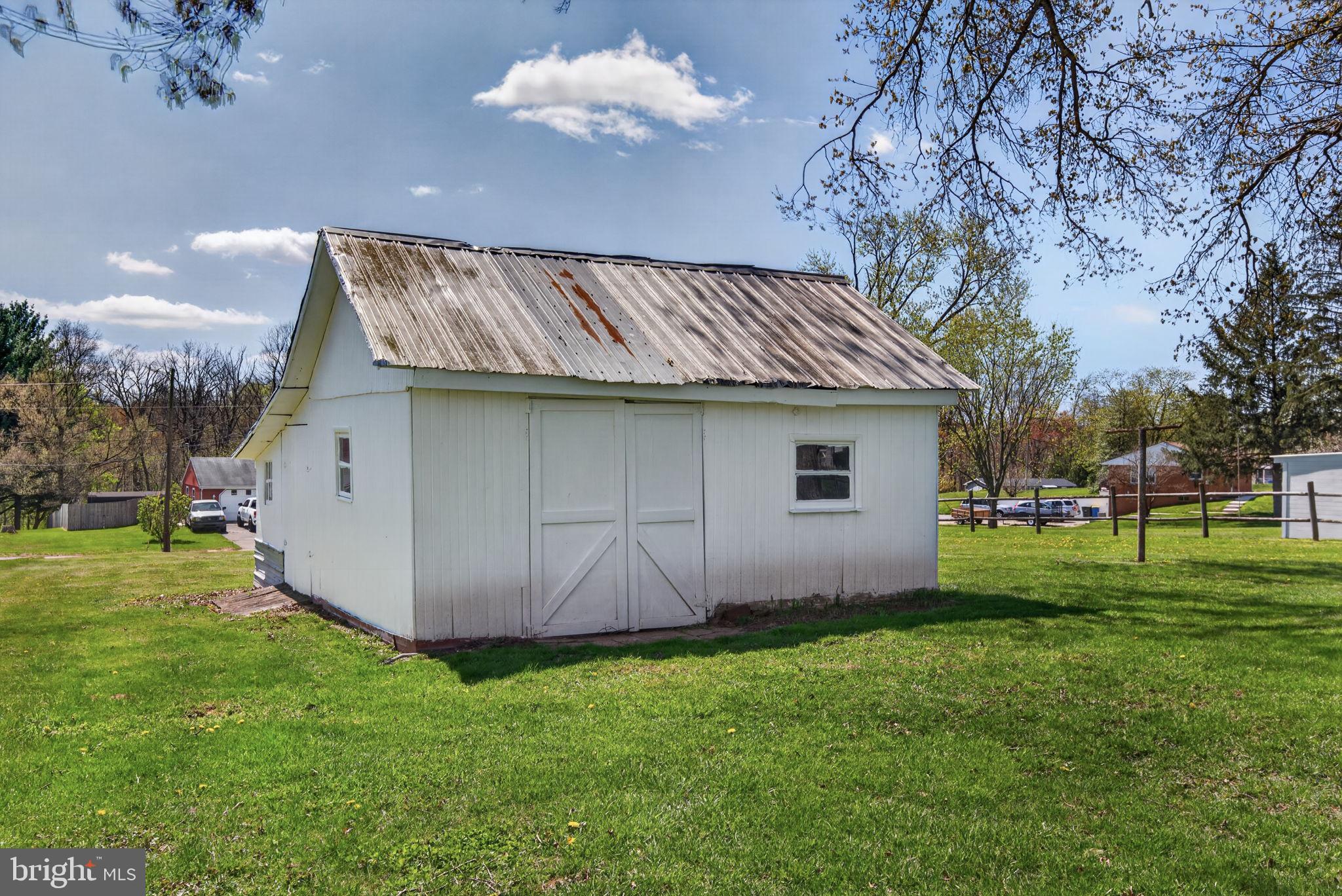 1636 East Canal Road Dover, PA 17315 - Photo 27 of 27