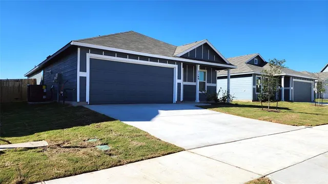 $2,149 | 7149 Waterford Crk Court, Fort Worth, TX 76179
