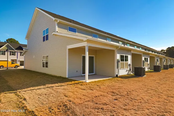 $389,900 | 237 Cline Way, Unit 108 1809 LIVE OAK, Beaufort, NC 28516