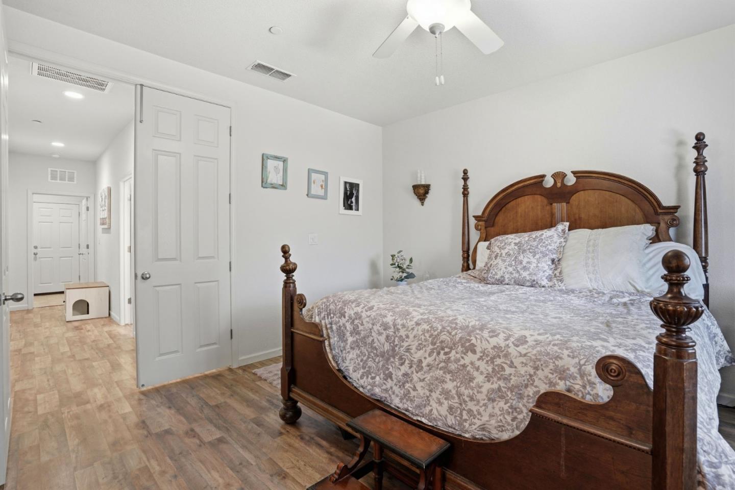 1437 Willmott Road Los Banos, CA 93635 - Photo 11 of 26
