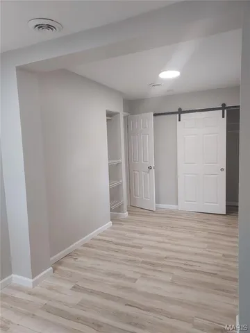 $1,975 | 160 Diekamp Lane, St. Charles, MO 63303