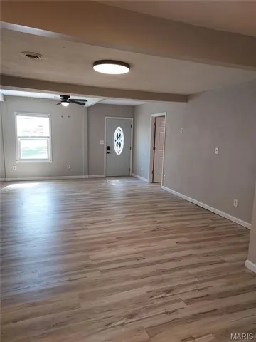 $1,975 | 160 Diekamp Lane, St. Charles, MO 63303