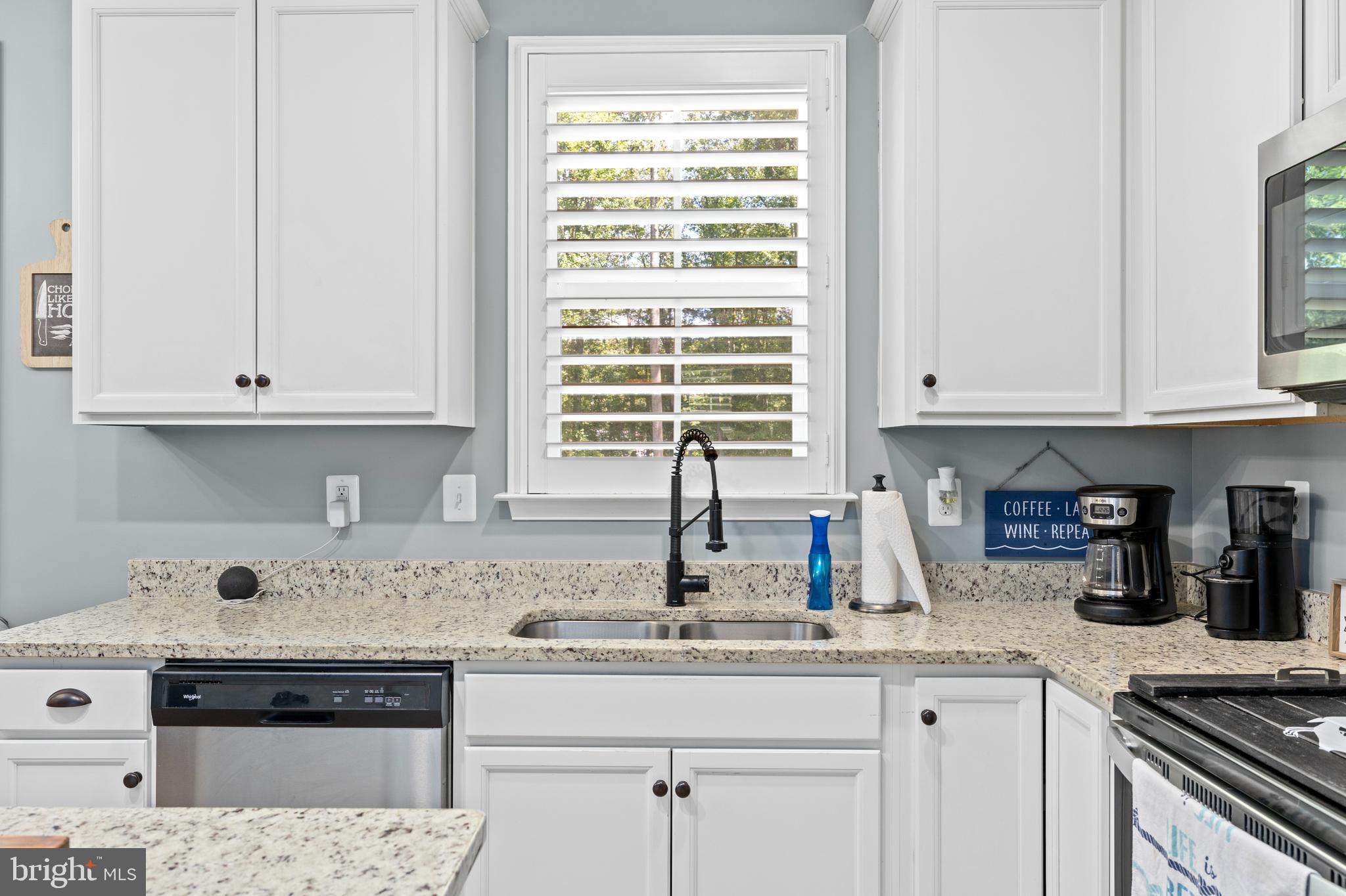 296 Robbie Road Bumpass, VA 23024 - Photo 7 of 51 Upgraded Counters