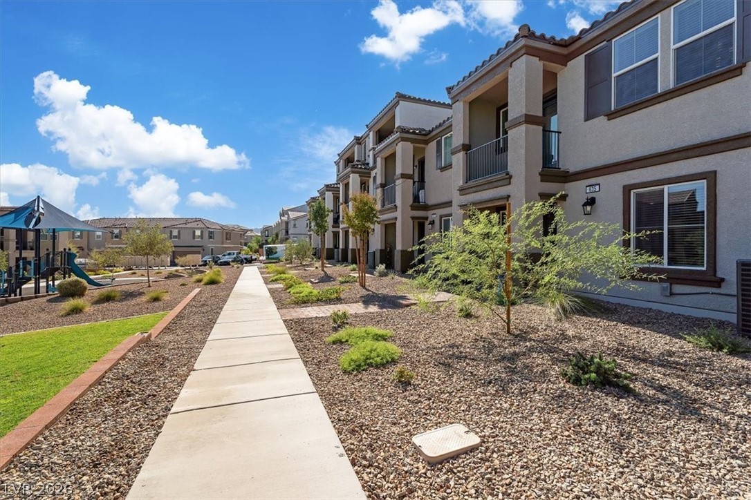 635 Bellus Place Henderson, NV 89015 - Photo 2 of 37 View of home's community with a residential view and a balcony