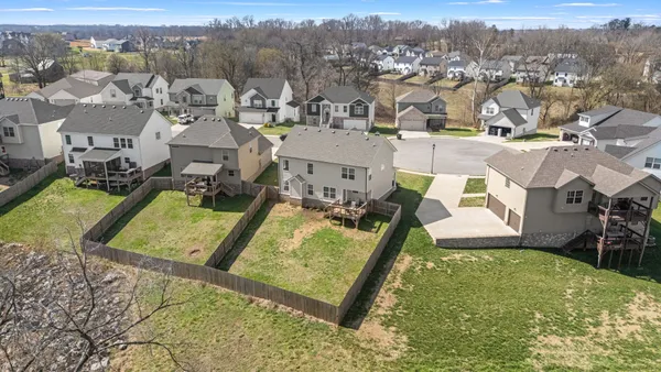 $379,900 | 1108 Barnhill Road, Clarksville, TN 37043