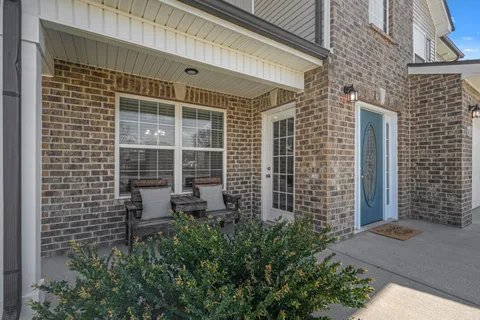 $379,900 | 1108 Barnhill Road, Clarksville, TN 37043