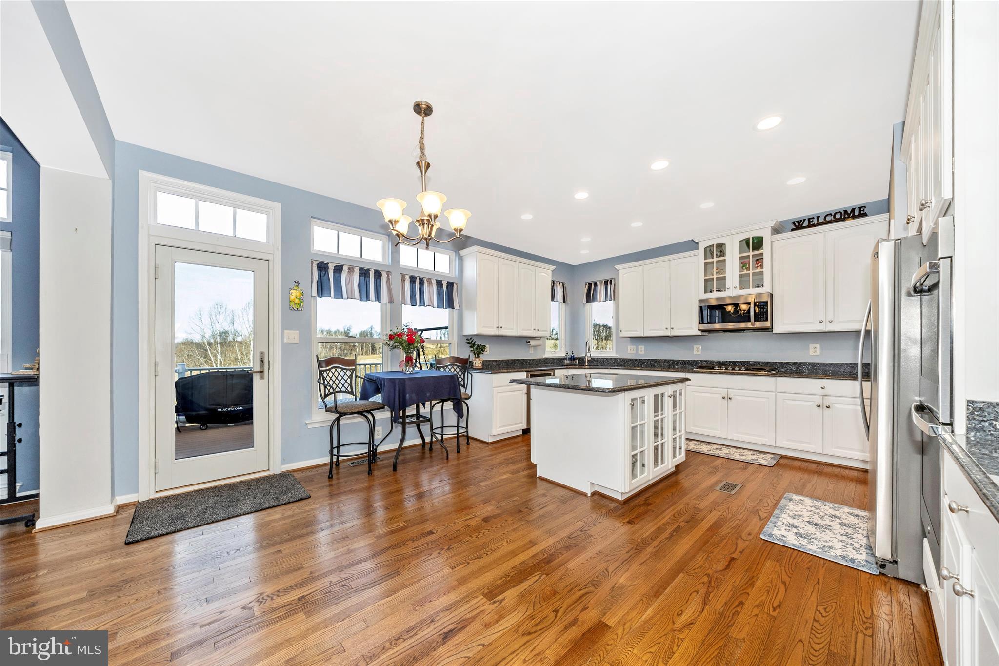 11008 Country Club Road New Market, MD 21774 - Photo 15 of 84 Kitchen with Island
