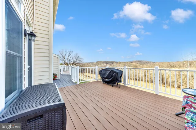 $775,000 | 11008 Country Club Road, New Market, MD 21774