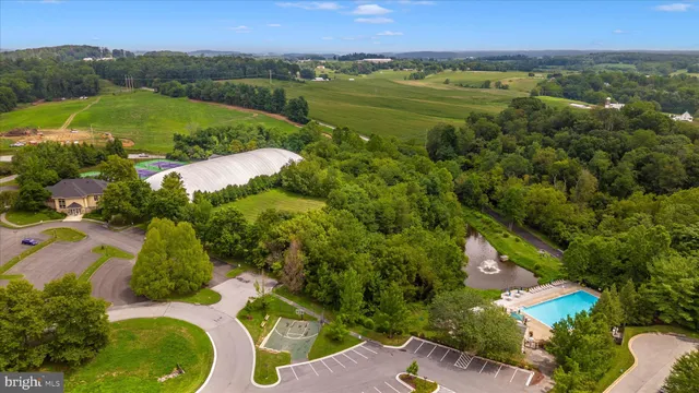 $775,000 | 11008 Country Club Road, New Market, MD 21774