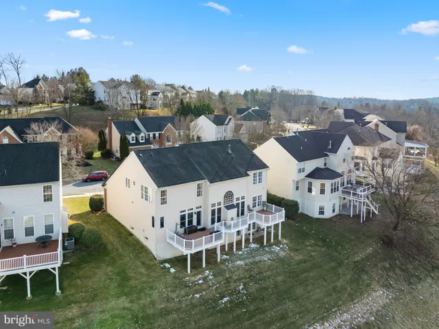 $775,000 | 11008 Country Club Road, New Market, MD 21774