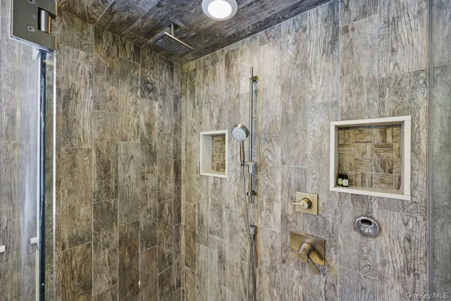 $750,000 | 10 Jennifer Lane, Carmel, NY 10512