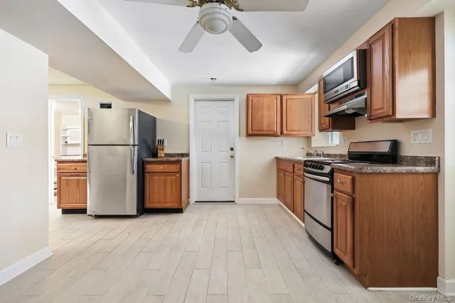 $750,000 | 10 Jennifer Lane, Carmel, NY 10512