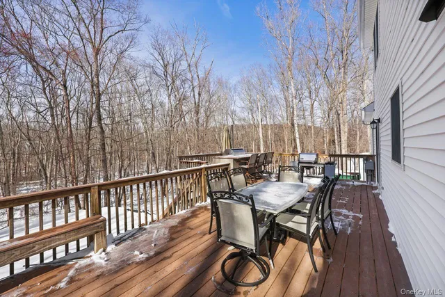 $750,000 | 10 Jennifer Lane, Carmel, NY 10512