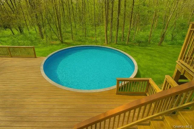 $750,000 | 10 Jennifer Lane, Carmel, NY 10512