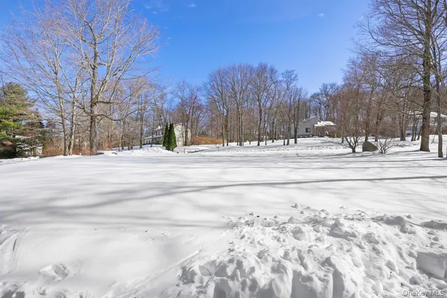 $750,000 | 10 Jennifer Lane, Carmel, NY 10512