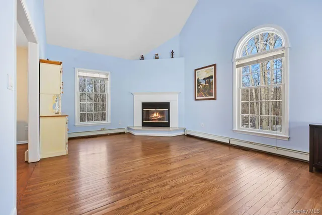 $750,000 | 10 Jennifer Lane, Carmel, NY 10512